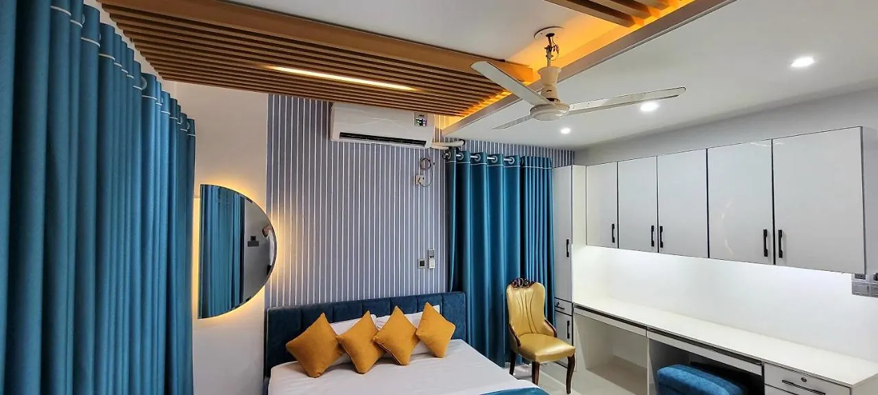 Luxurious 3-Bhk Highly Secured & Close To Airport Daca 0*,