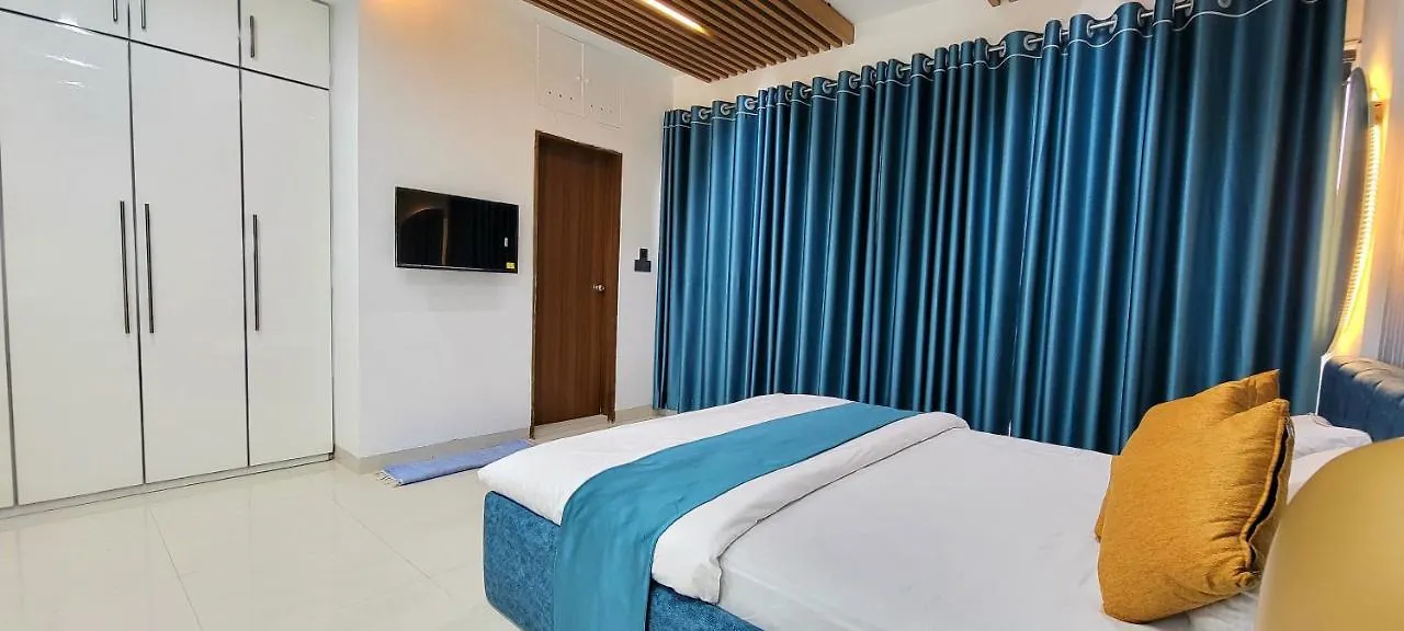 Luxurious 3-Bhk Highly Secured & Close To Airport Daca Apartamento